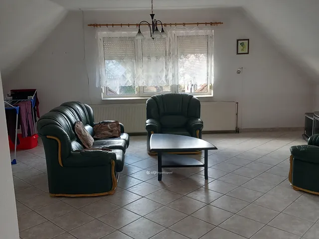 Eladó ház Berzence 233 nm