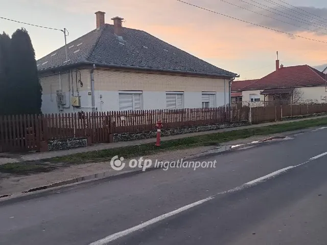 Eladó ház Somogyjád 88 nm