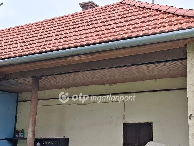 Eladó ház Kaposfő 68 nm