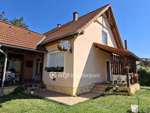 Eladó ház Lengyeltóti 92 nm