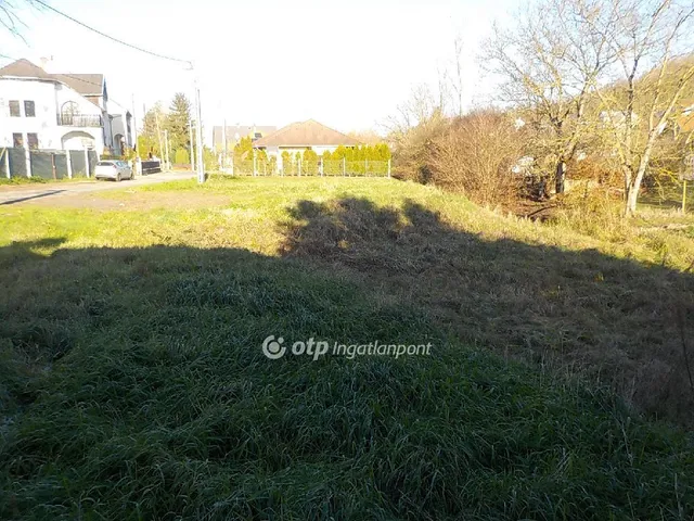Eladó telek Kaposvár 1410 nm