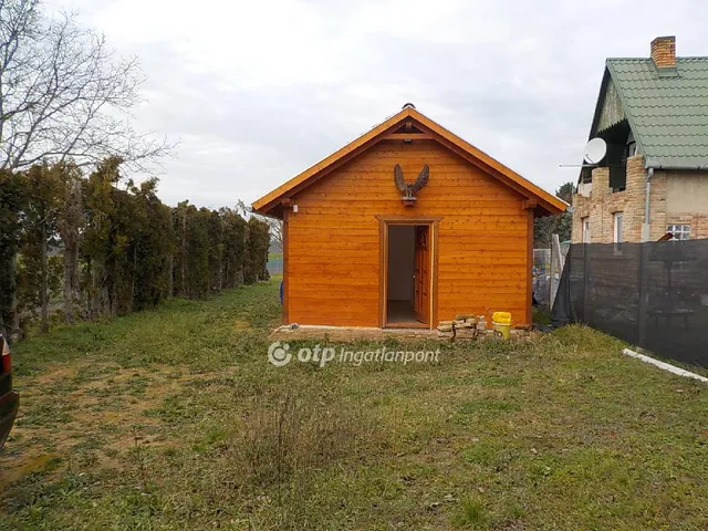 Eladó üdülő és hétvégi ház Kaposvár, Toponár 27 nm