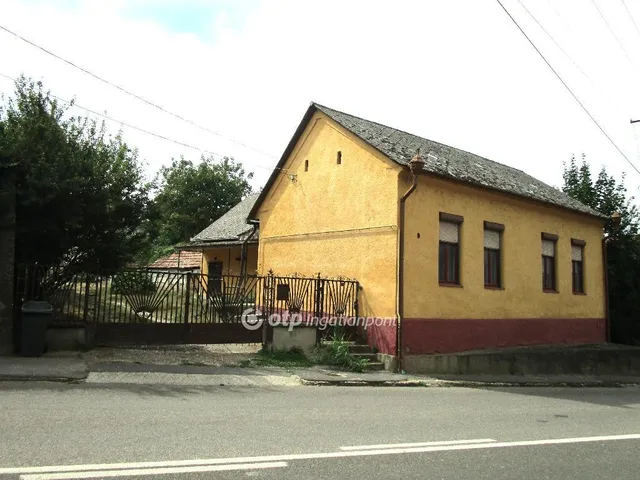 Eladó ház Mernye, lakóövezet 88 nm