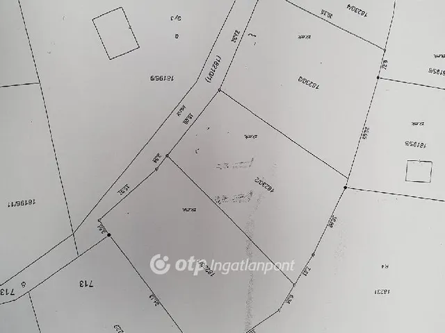 Eladó telek Kaposvár 2573 nm