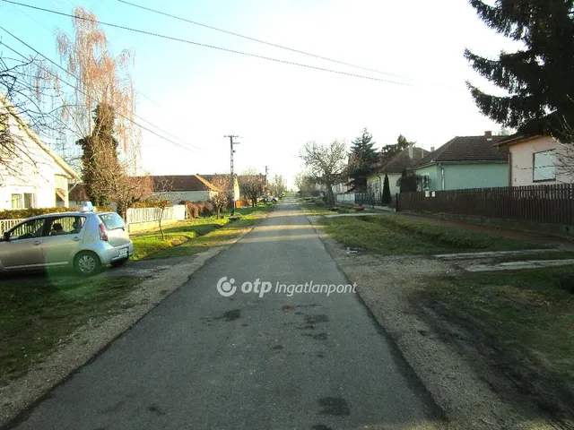 Eladó telek Pusztaszemes 1475 nm