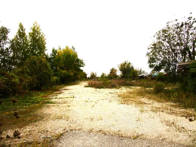 Eladó telek Balatonszárszó 18 nm