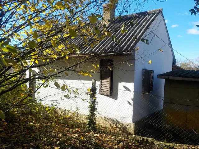 Eladó üdülő és hétvégi ház Kaposvár 37 nm