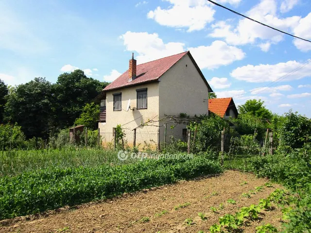 Eladó ház Kaposvár 70 nm