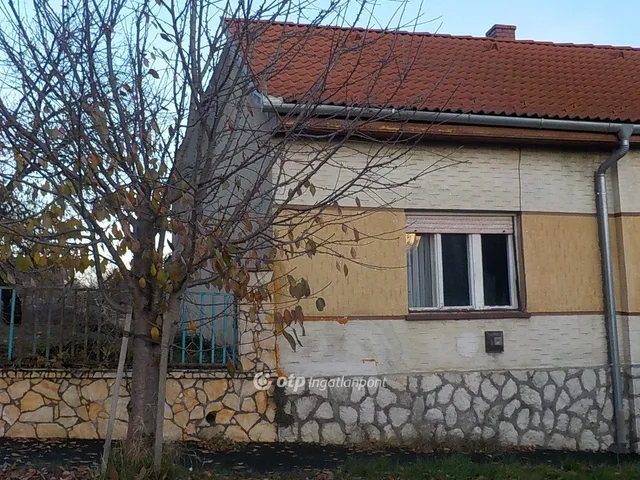 Eladó ház Kaposvár, Tüskevár 59 nm