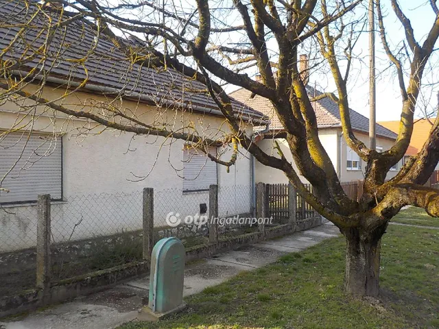 Eladó ház Kadarkút 84 nm
