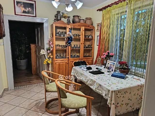 Eladó ház Felsőmocsolád 150 nm