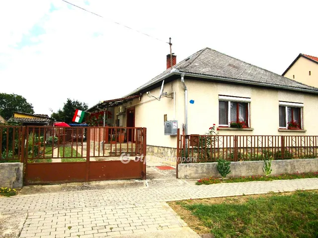 Eladó ház Taszár 91 nm