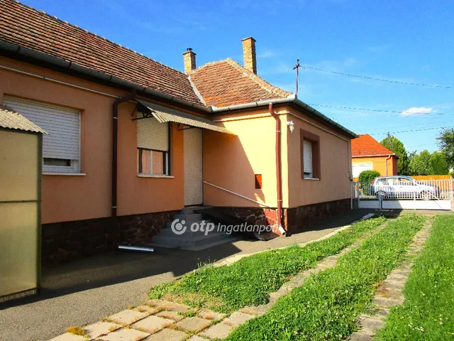 Eladó ház Kaposvár 110 nm