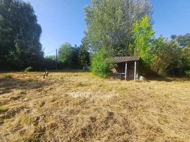 Eladó telek Dömsöd, Holt-Duna ág 1019 nm