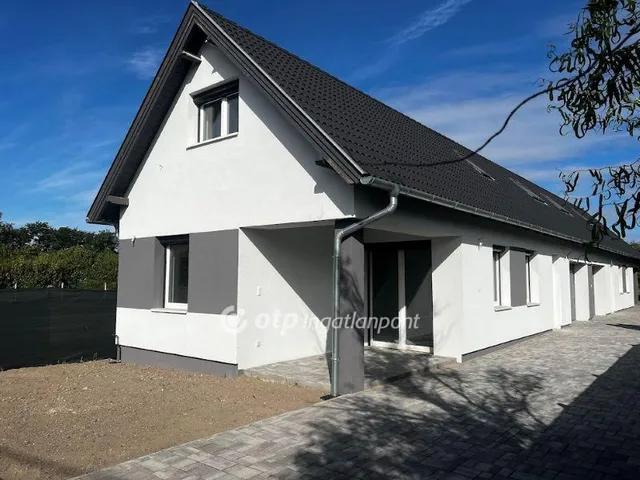 Eladó ház Ráckeve 128 nm