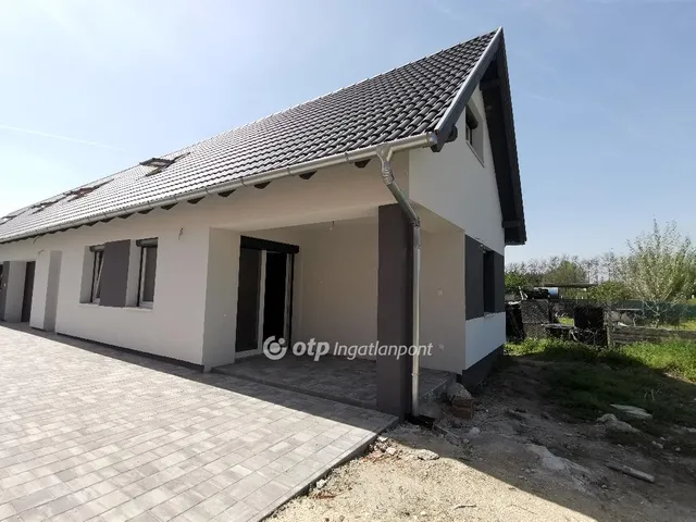 Eladó ház Ráckeve 140 nm