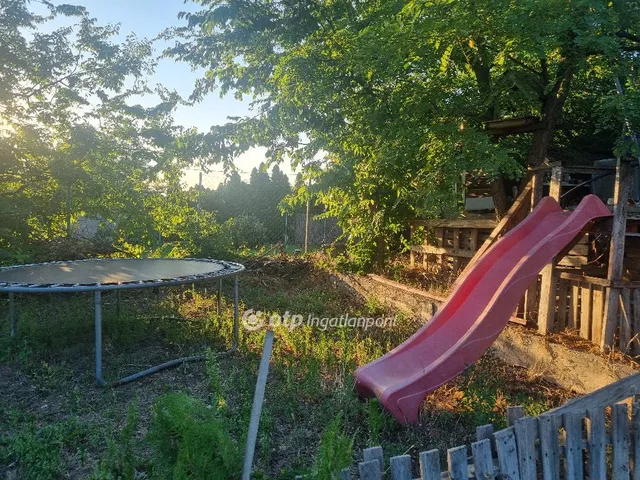Eladó ház Szigetszentmiklós, Bucka 35 nm