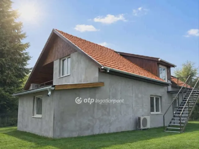 Eladó ház Majosháza 200 nm