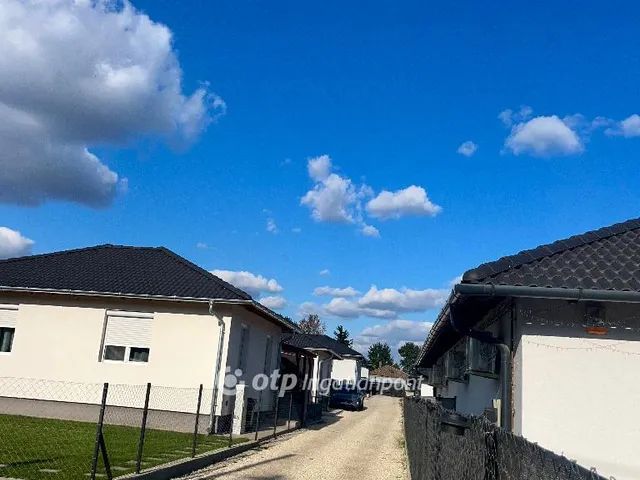 Eladó ház Szigetszentmiklós, Bucka 106 nm