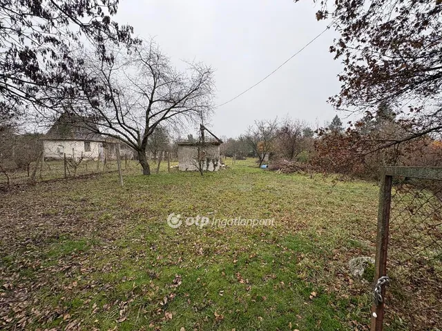 Eladó telek Budapest XI. kerület 1449 nm