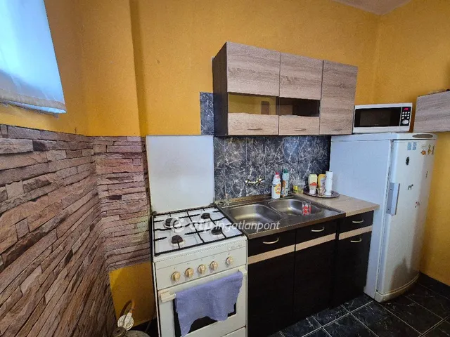 Eladó ház Előszállás 52 nm