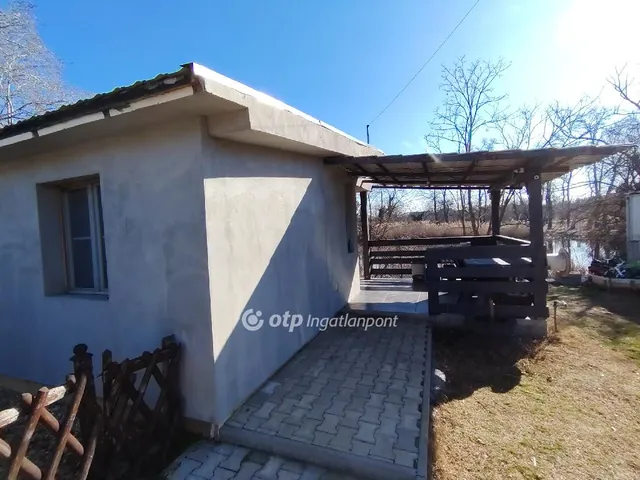 Eladó ház Dömsöd 61 nm