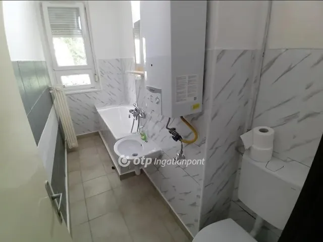 Eladó lakás Dunaújváros 49 nm