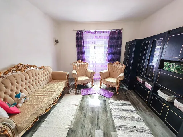 Eladó ház Dömsöd 82 nm