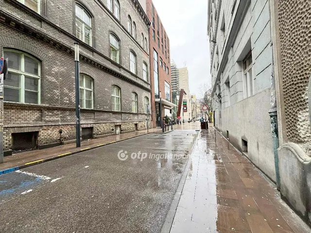 Eladó kereskedelmi és ipari ingatlan Budapest VIII. kerület 90 nm