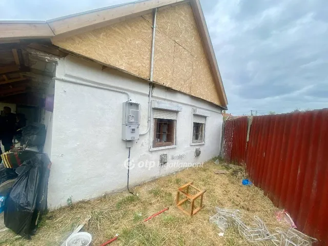 Eladó ház Jászapáti 49 nm