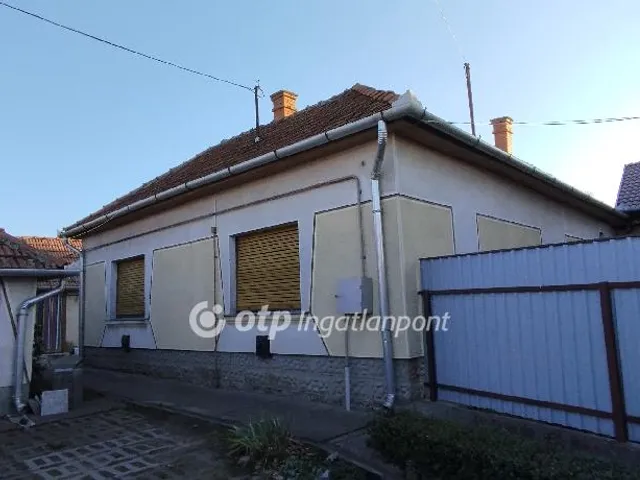 Eladó ház Jászberény 74 nm