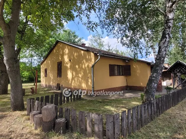 Eladó ház Jászberény 61 nm