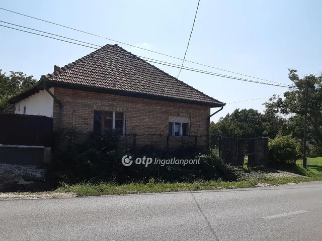 Eladó ház Vácszentlászló 78 nm