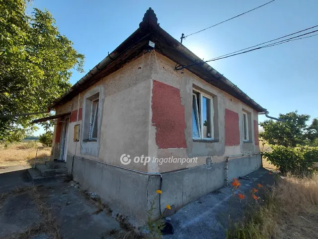 Eladó ház Jászfényszaru 49 nm