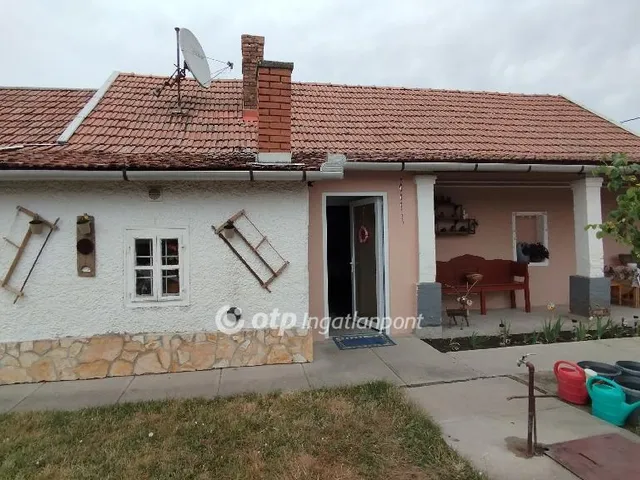 Eladó ház Jánoshida 46 nm