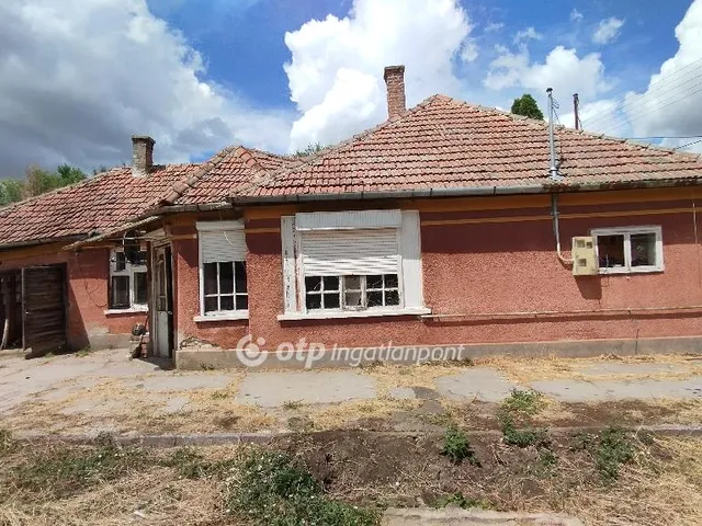 Eladó ház Tápiószele 69 nm