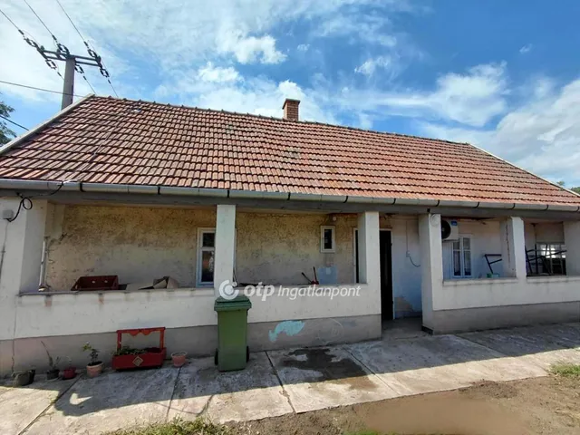 Eladó ház Jászágó, Központhoz közel 39 nm