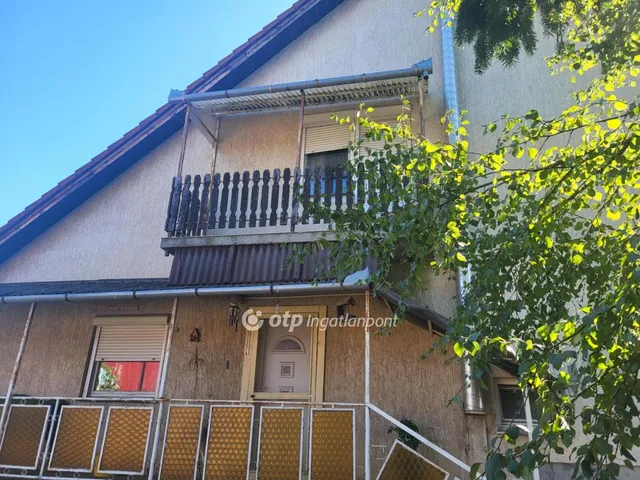 Eladó ház Zagyvaszántó, Központban. 138 nm