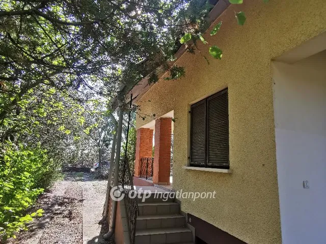 Eladó üdülő és hétvégi ház Cegléd 47 nm