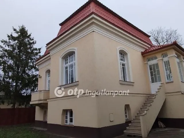 Eladó ház Jászberény 153 nm