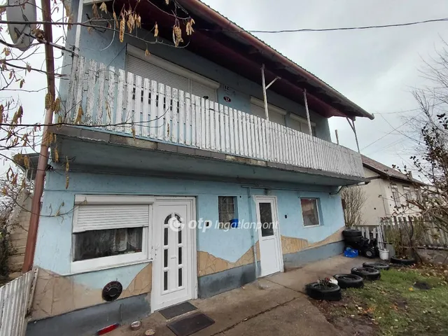 Eladó ház Tarnaörs 201 nm