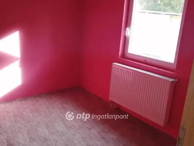 Eladó ház Jászapáti 78 nm