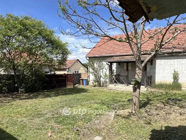 Eladó ház Jászfényszaru 67 nm
