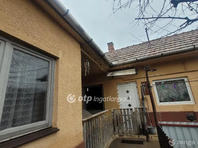 Eladó ház Jászberény 64 nm
