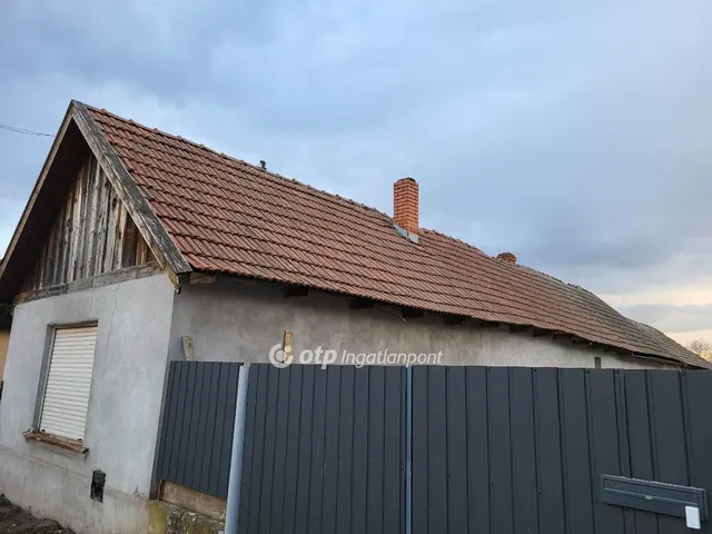 Eladó ház Jászfényszaru 60 nm