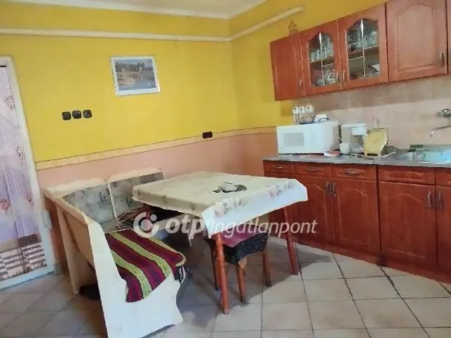 Eladó ház Jászberény 72 nm