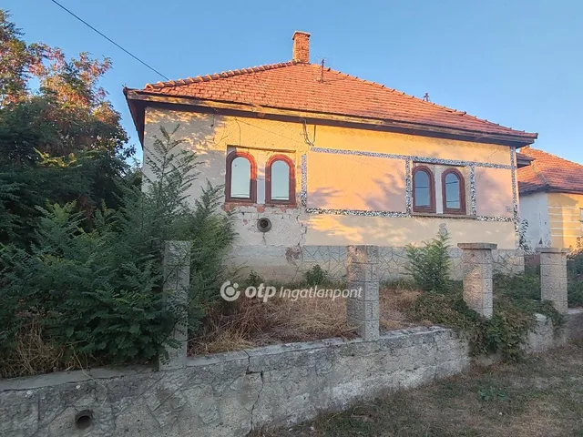 Eladó ház Erdőtarcsa 103 nm