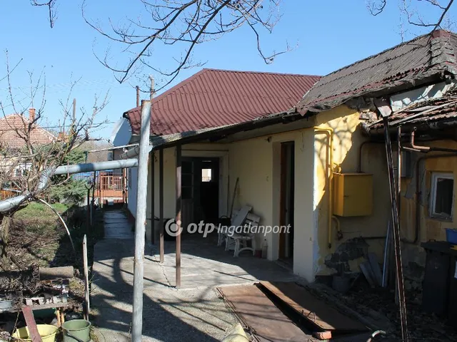 Eladó ház Tószeg 83 nm