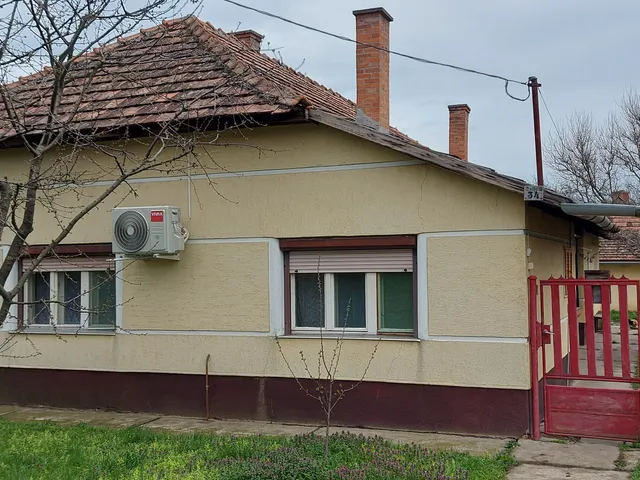 Eladó ház Kunszentmárton 85 nm