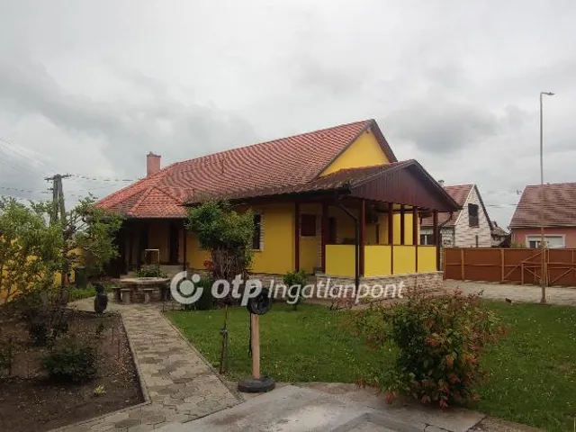 Eladó ház Jászberény 90 nm